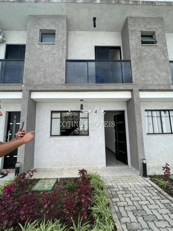 Casa em Condomínio venda Jardim Santa Helena - Referência #0524